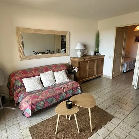 Апартаменты Cozy For 3 People